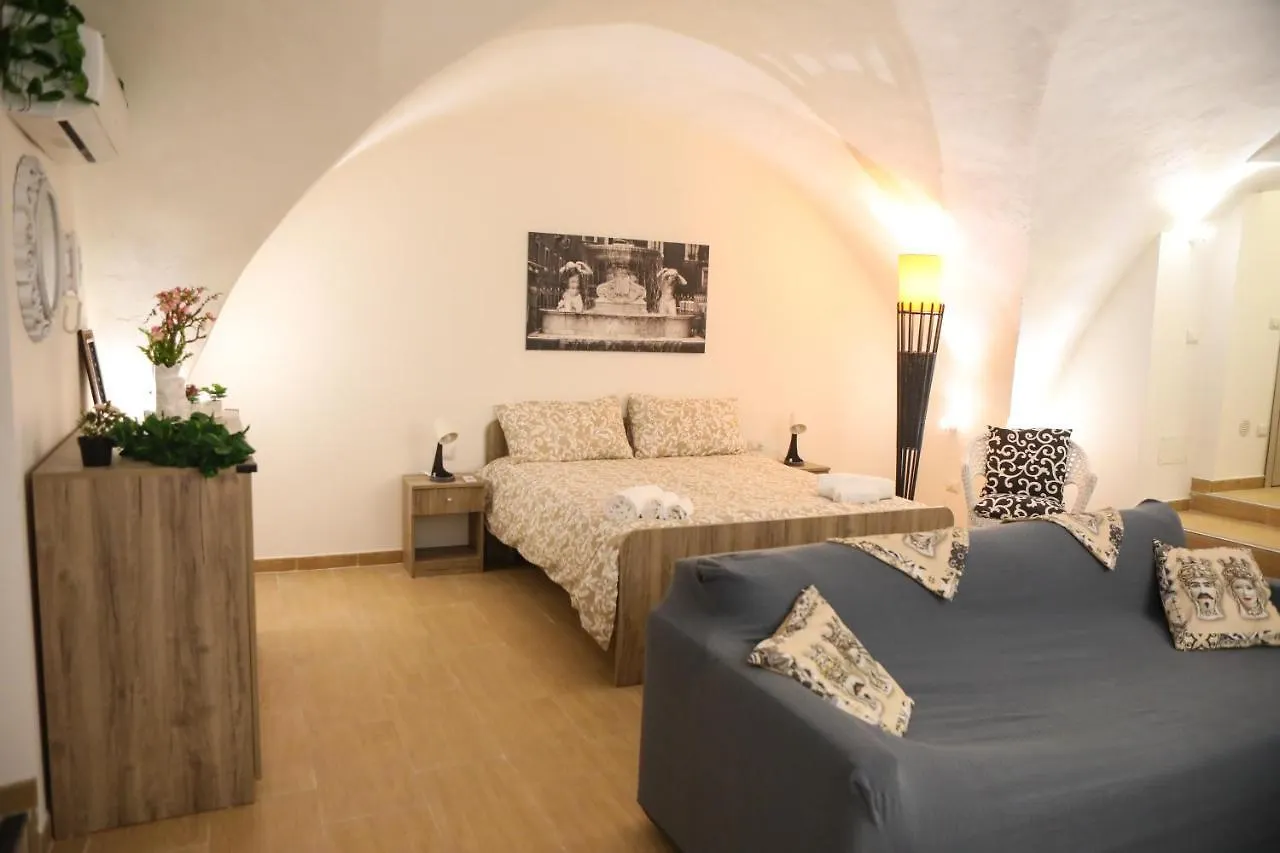 Domus Ursino Comfort Catania 0*,  Italy